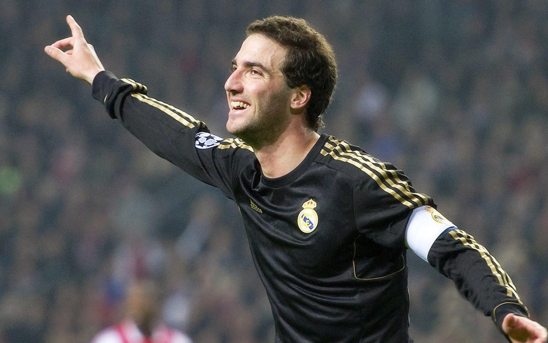 【ng娱乐官网】梦幻组合惊艳首秀 欧国联赛场风云再起