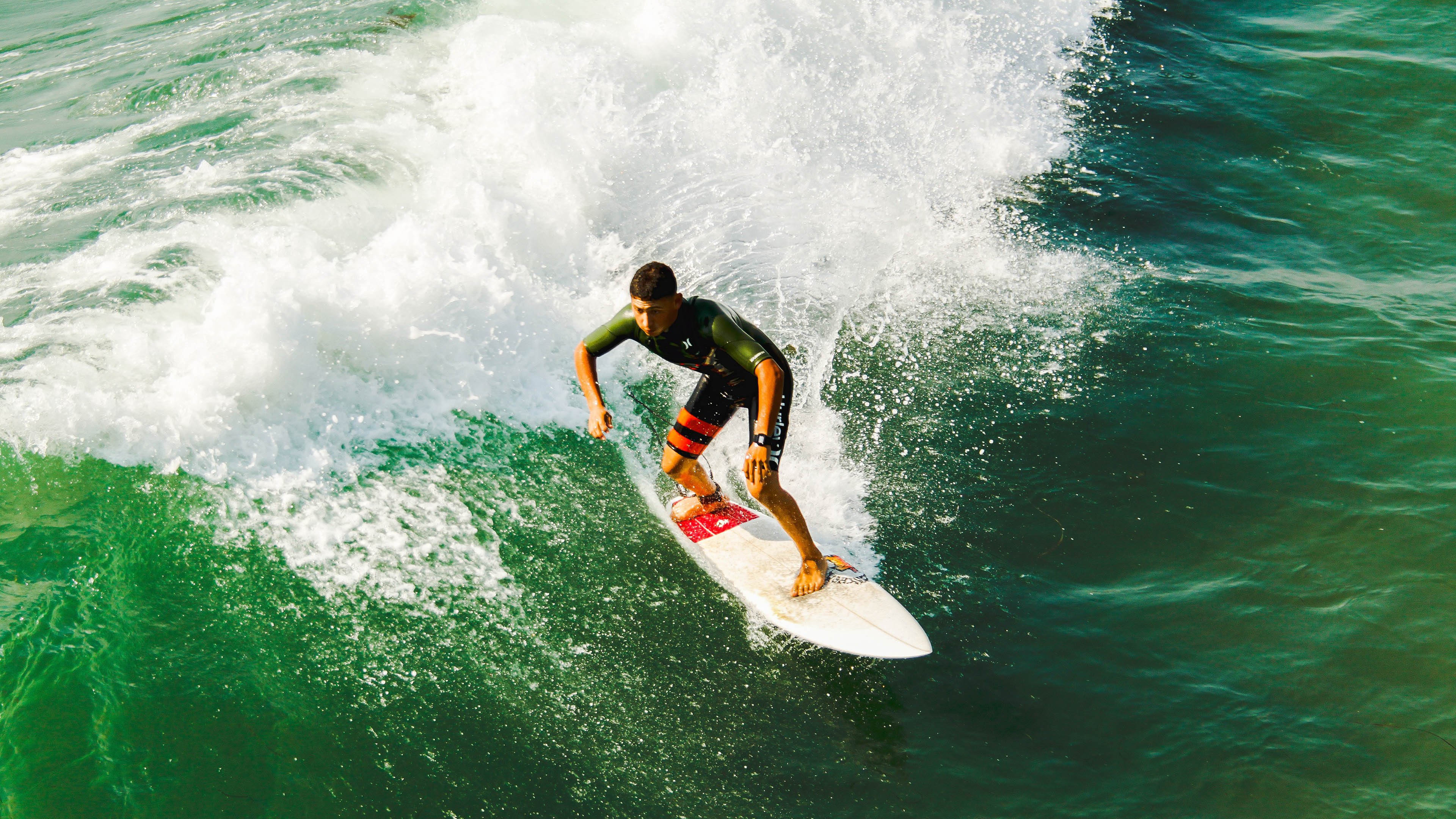 NBA总决赛激战正酣 勇士队逆转取胜夺赛点-ng娱乐